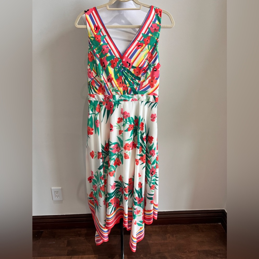 Vince Camuto flare floral dress
